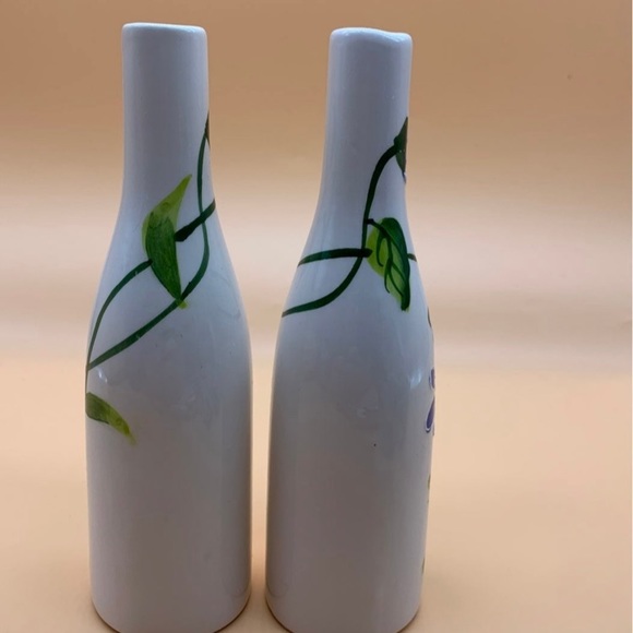 2 Hand painted bud vases with colorful flowers  7" - Picture 3 of 11